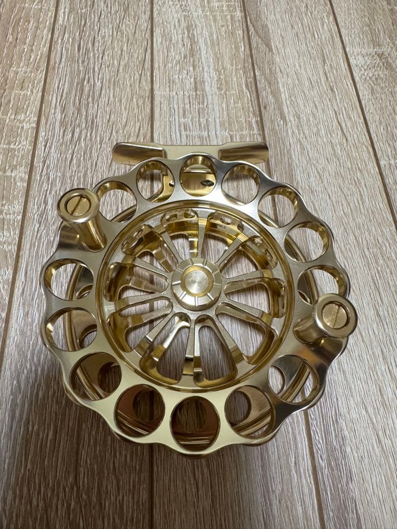 新品未使用品　ダイワ　19 チヌマスター90