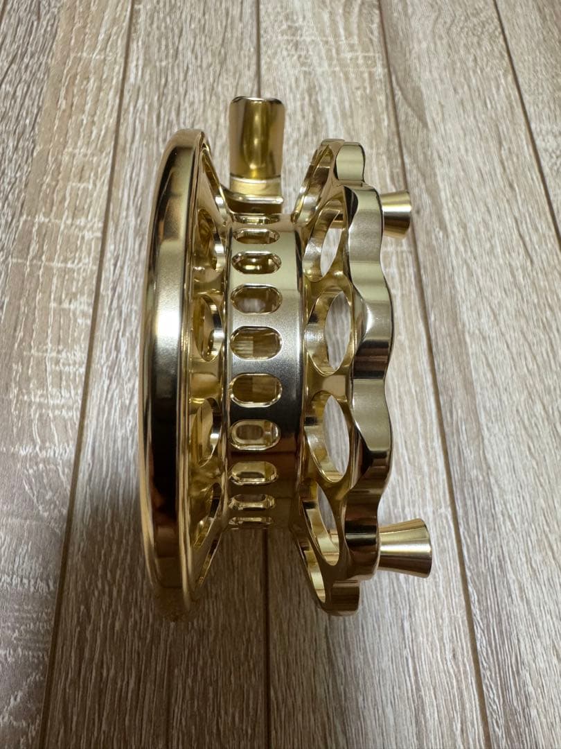 新品未使用品　ダイワ　19 チヌマスター90