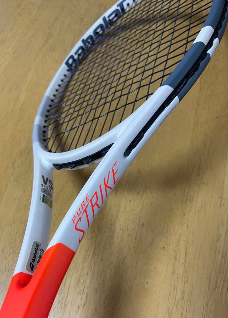美品　Babolat Pure Strike VS バボラ　ピュアストライクVS