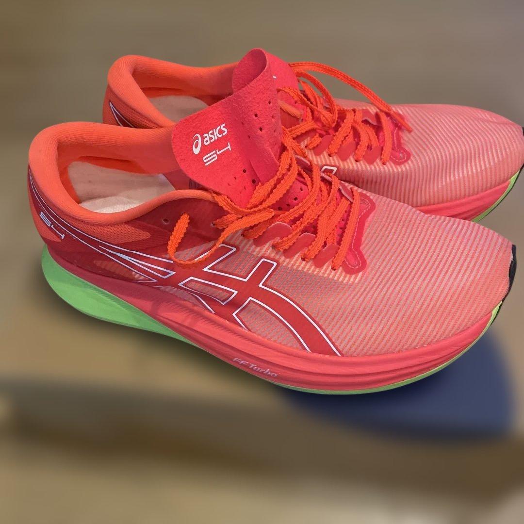 asics ランニングシューズ S4