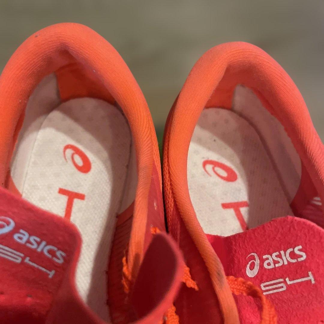 asics ランニングシューズ S4