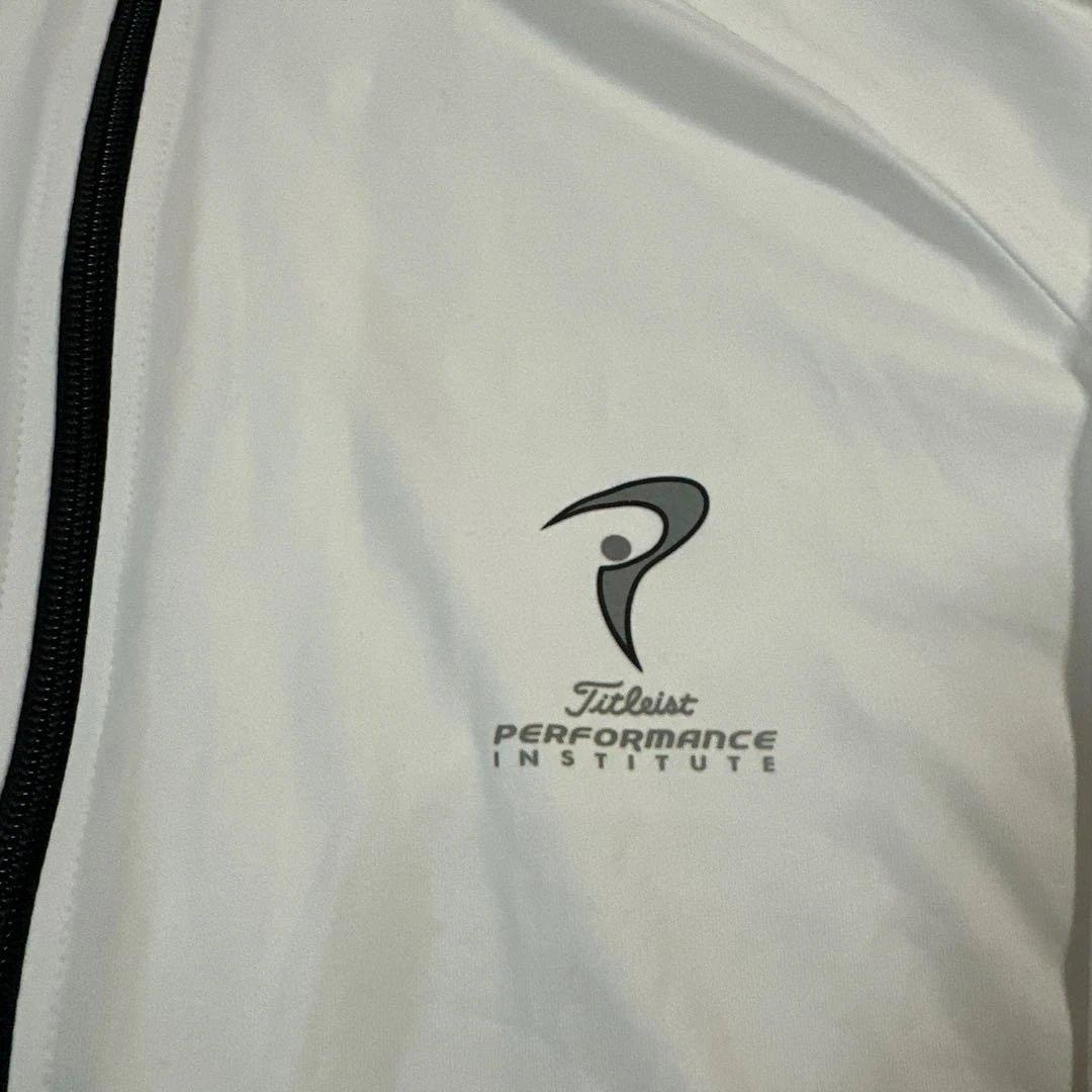 Titleist Performance Institute パーカー　LL