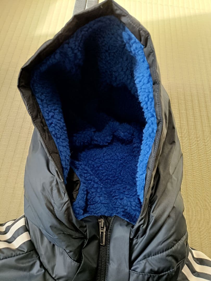 新品未使用　160cm adidas ベンチコート