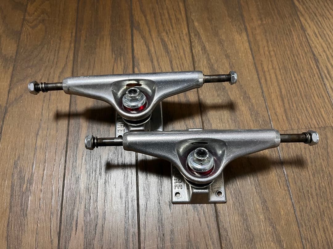 ベンチャートラック 5.2 low　VENTURE TRUCK 堀米悠斗