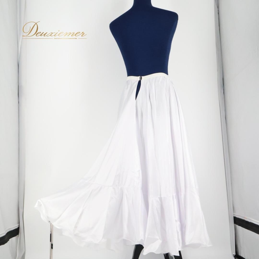 【美品 フラメンコ衣装】ホワイト ペチコート ファルダ スカート 無地 光沢 白