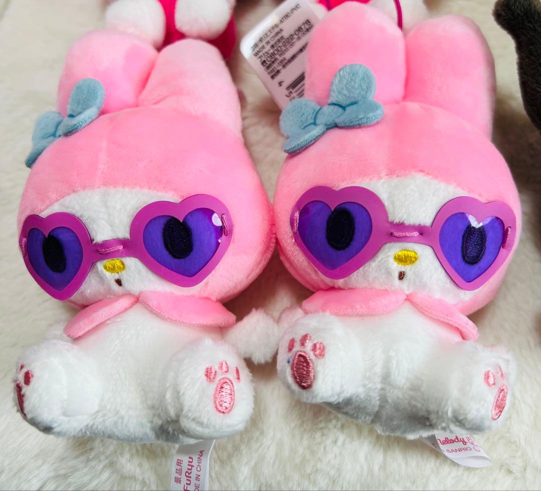 パンダハローキティ　マイメロディ クロミ　レトロサングラスマスコット