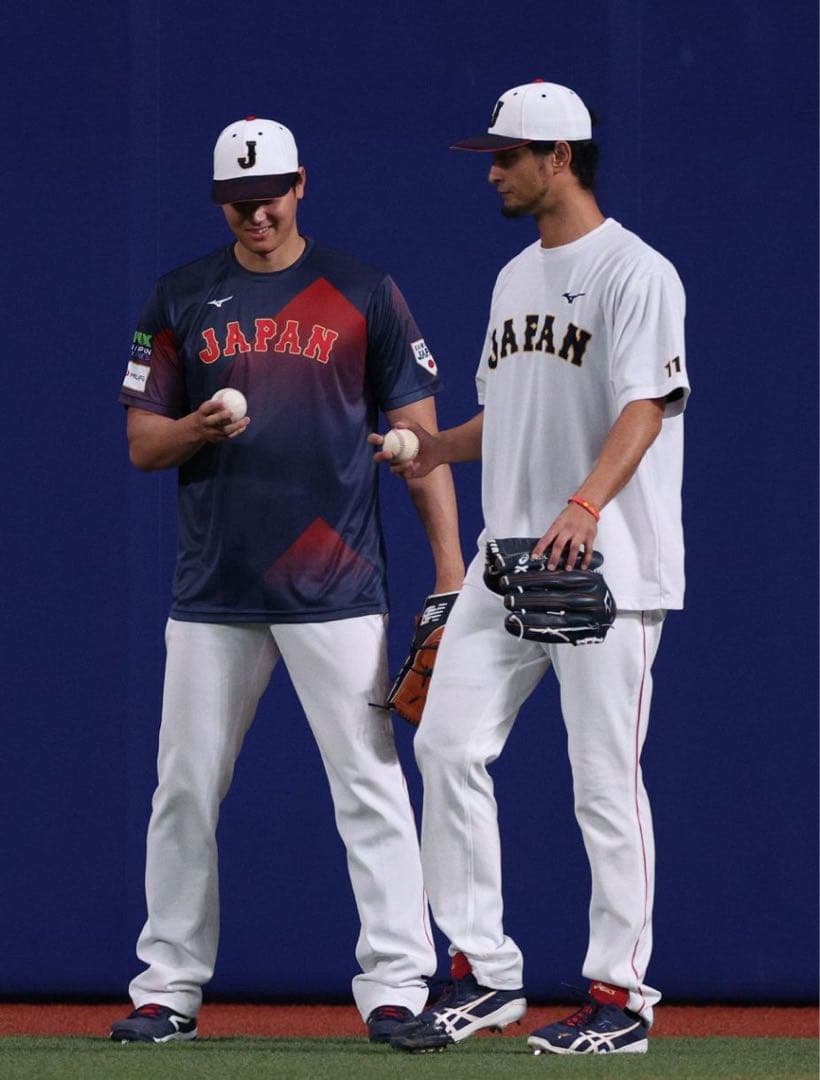 【新品】　WBC 侍ジャパン　　Tシャツ　練習着　XO 大谷翔平 ダルビッシュ
