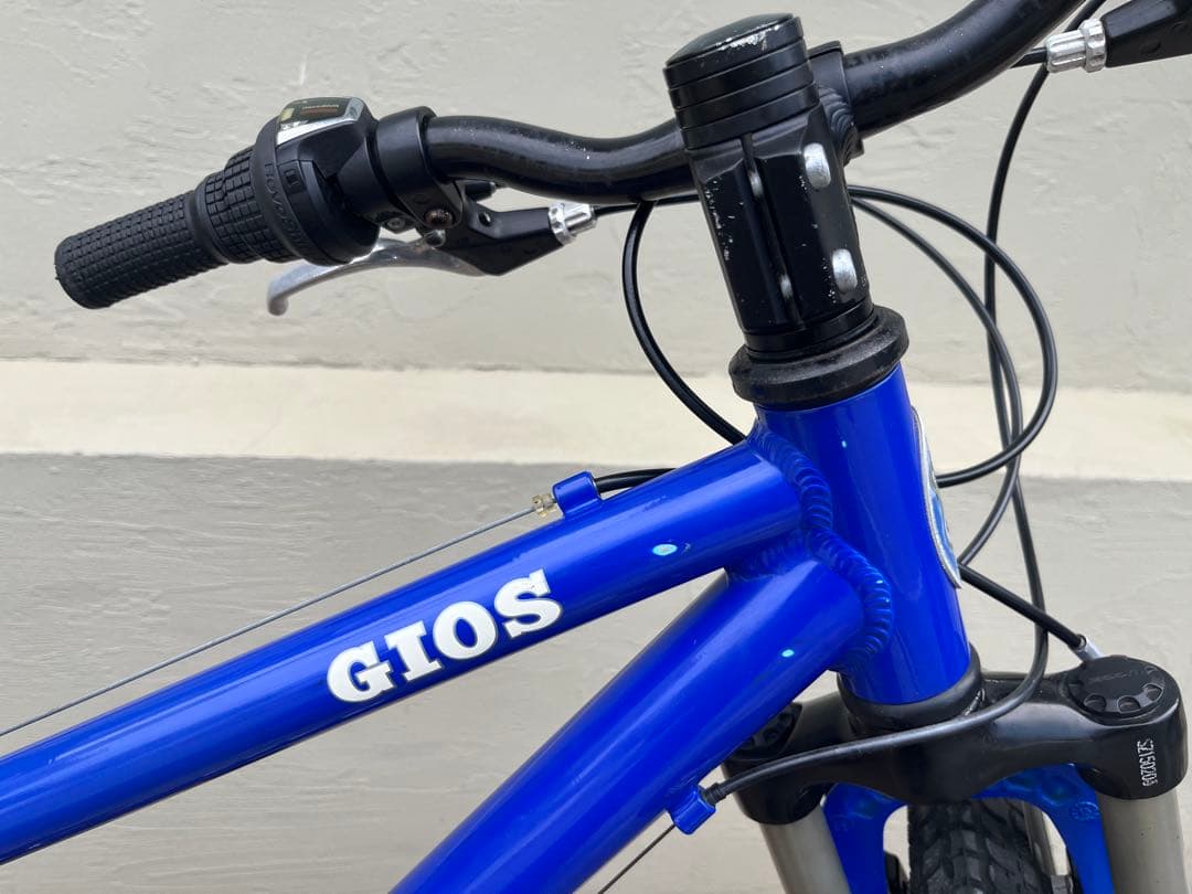 【引き取り限定】 GIOS GENOVA 22インチ