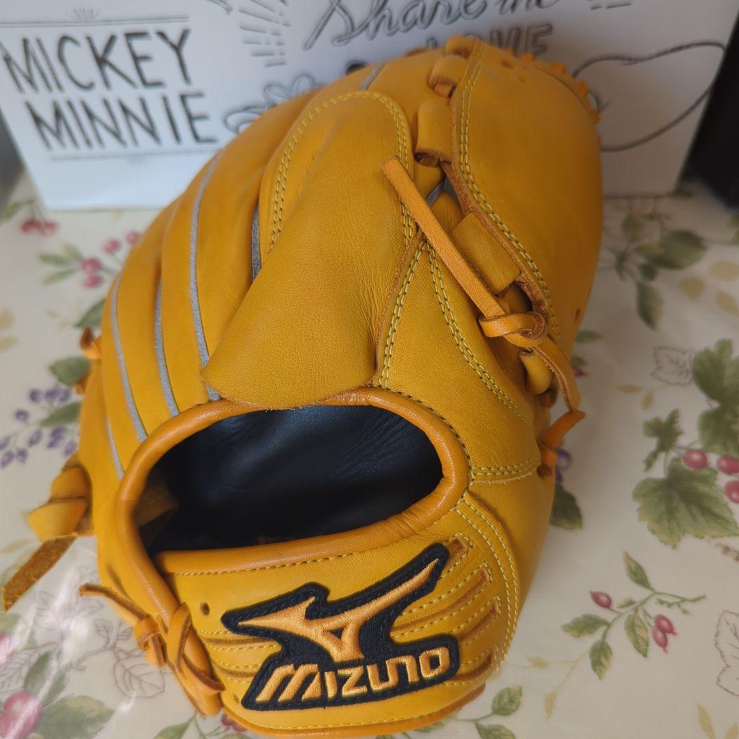 か*ず様 【大人用軟式野球グローブ】Mizuno Professional 斎藤
