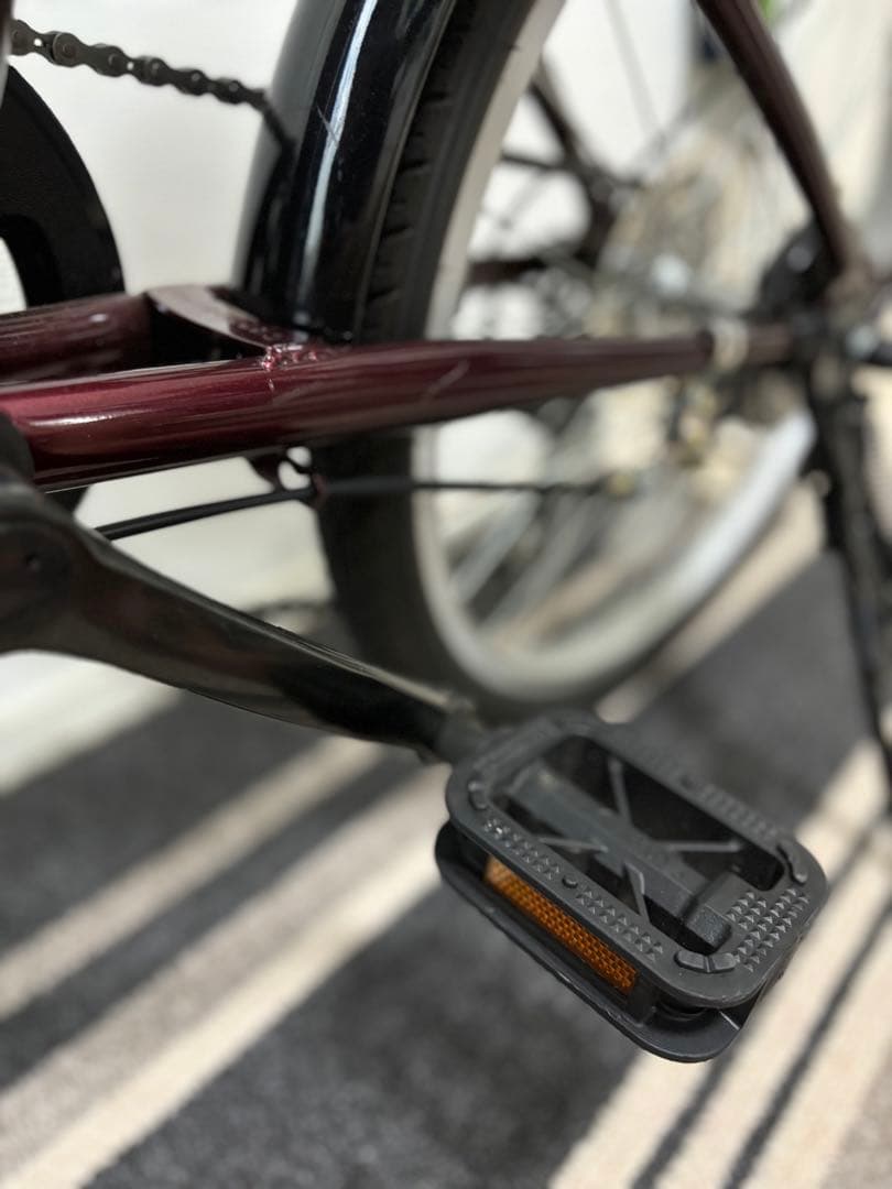 多摩市直　折り畳み自転車変速付20インチ　ワインレッド&ブラック