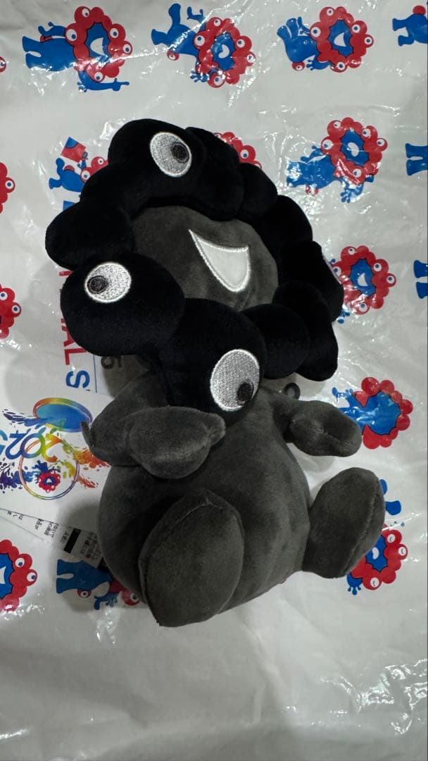 黒ミャクミャク ぬいぐるみ　お手玉　S