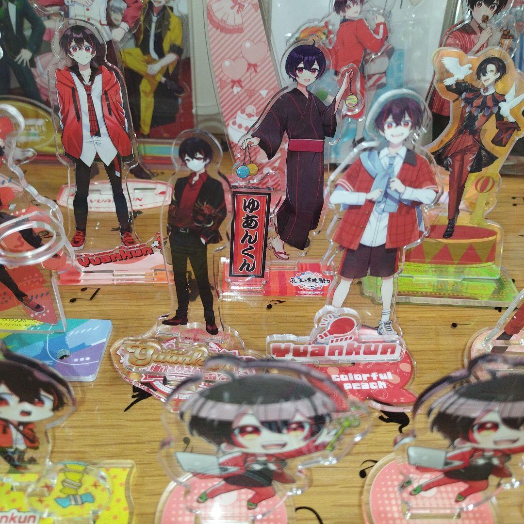 カラフルピーチ　ゆあんくん　アクスタ　まとめ売り　ぱらぴち　魔法学園　ぷぴぱ