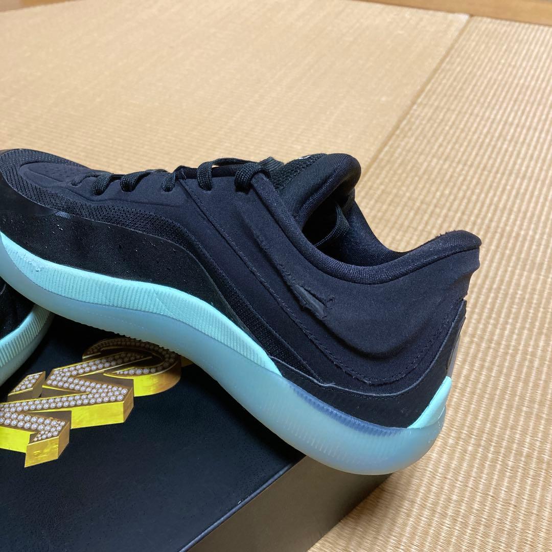 NIKE ザイオン4