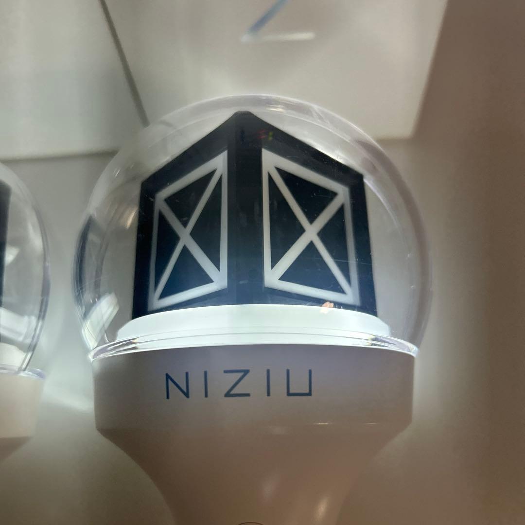 NiziU 公式ペンライト OFFICIAL LIGHT STICK
