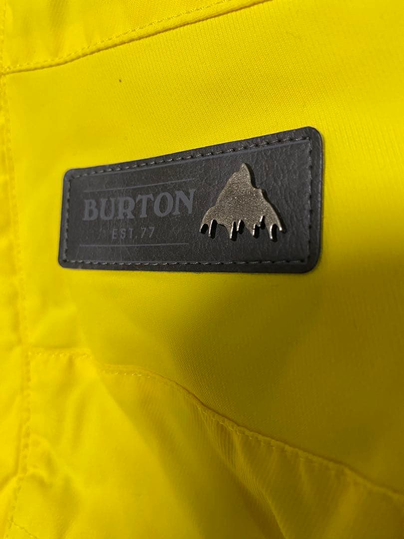 BURTON フード付きジャケット イエロー