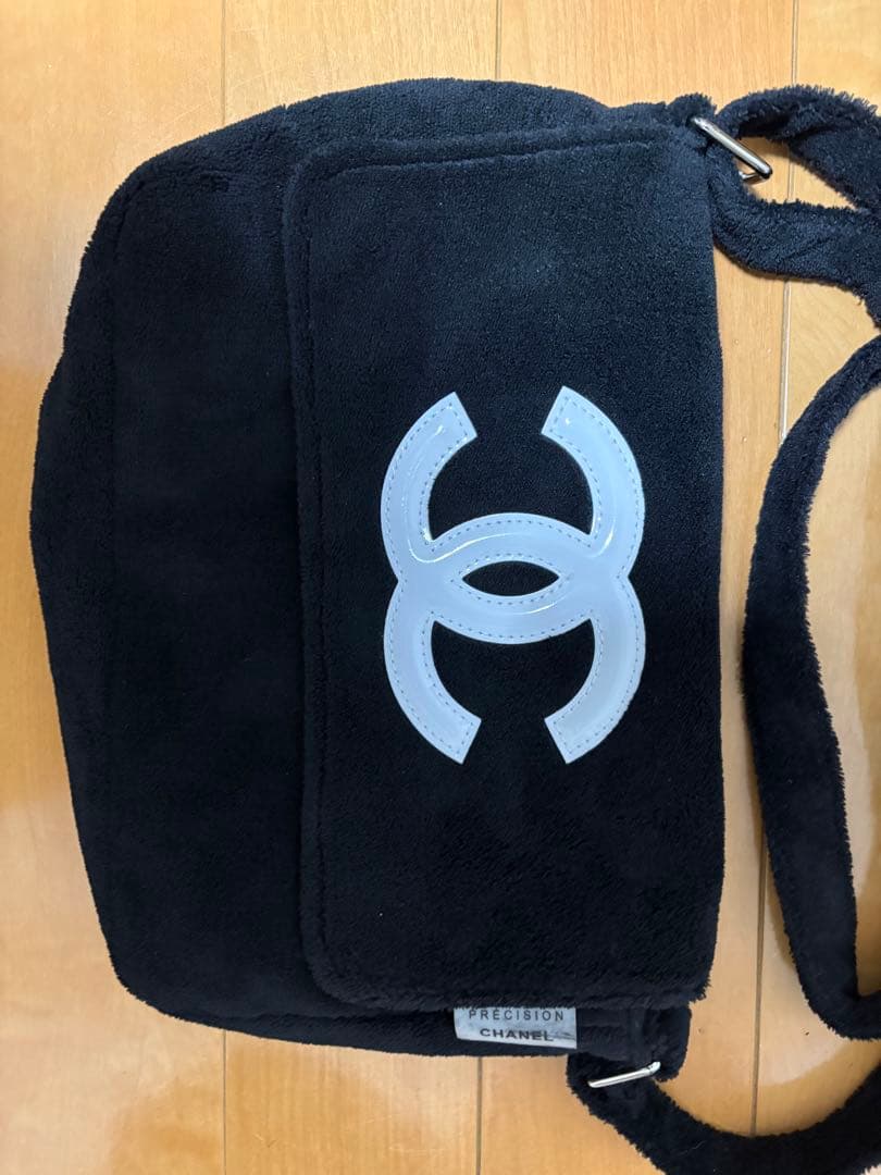 値段交渉どんとこい　CHANEL 黒 スエード ショルダーバッグ