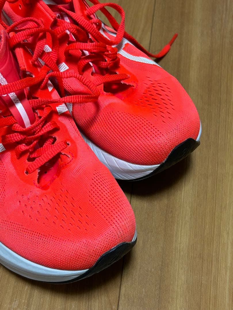 【値下げしました】asics マジックスピード4 26.0cm WIDE