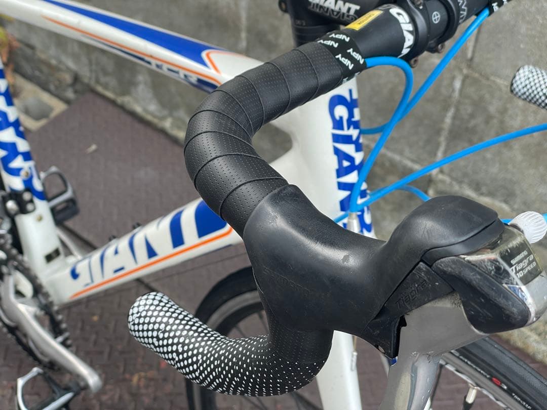 ロードバイク GIANT TCR2