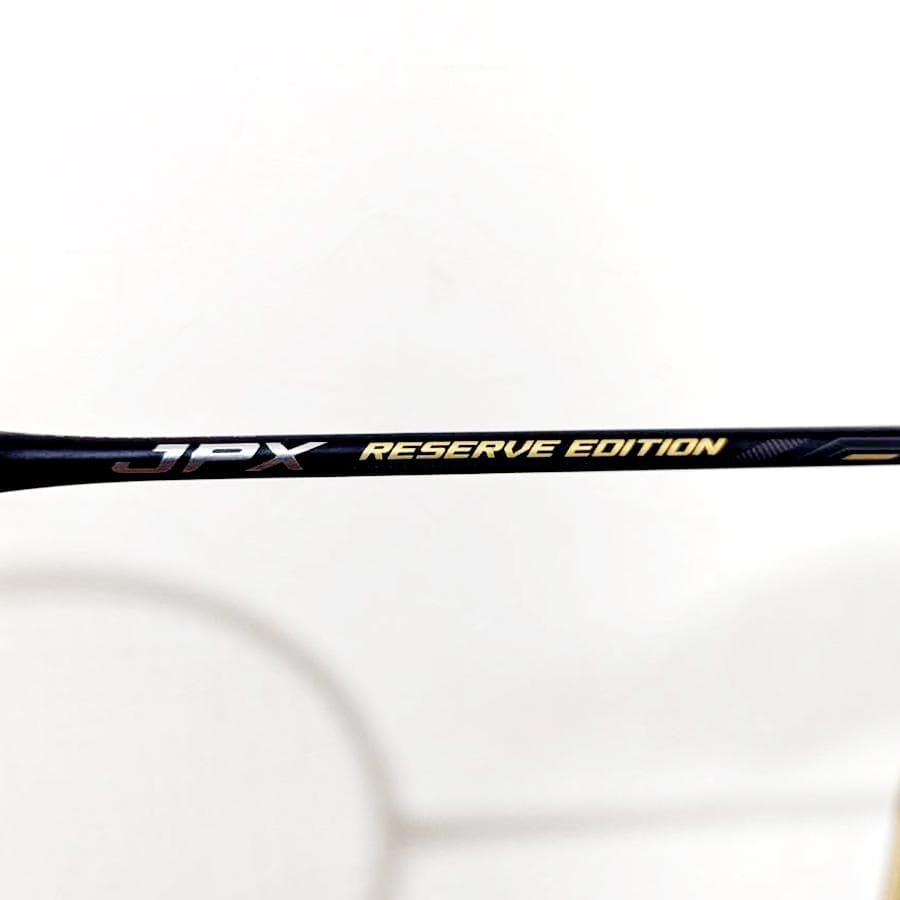 日本未発売モデル!! 無傷!! 【MIZUNO】 JPX バドミントン 4U