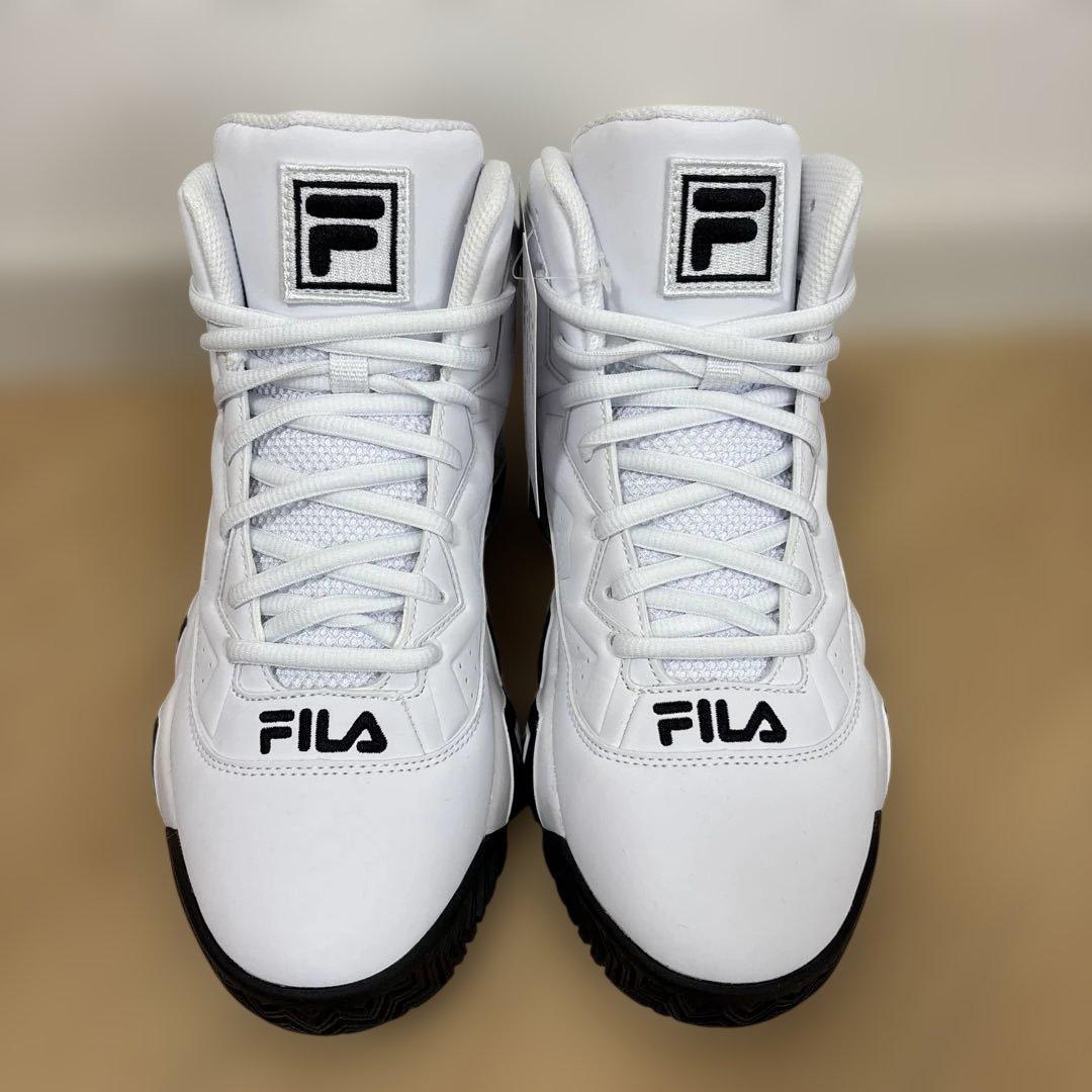 【FILA】マッシュバーン　ホワイト　25.5㎝