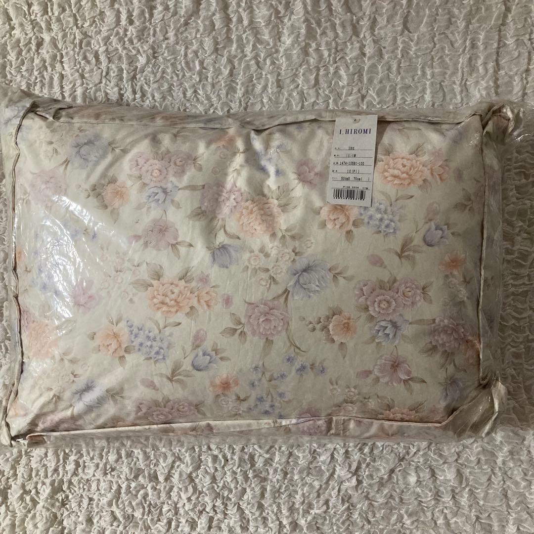 OSAKA NISHIKAWA 羽根枕　50×70㎝　日本製