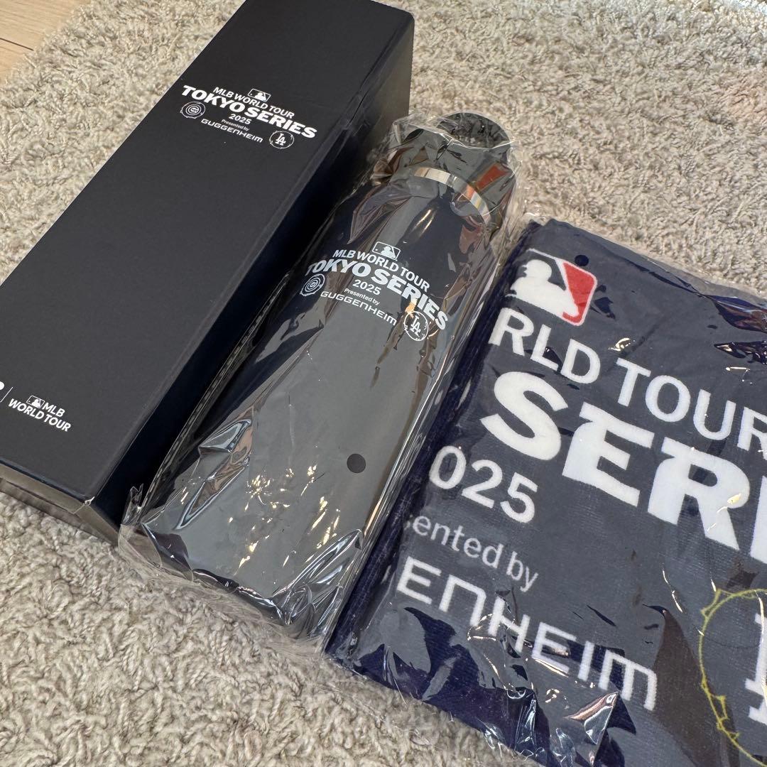 MLB WORLDTOUR TOKYO SERIES 真空断熱ボトル＆タオル