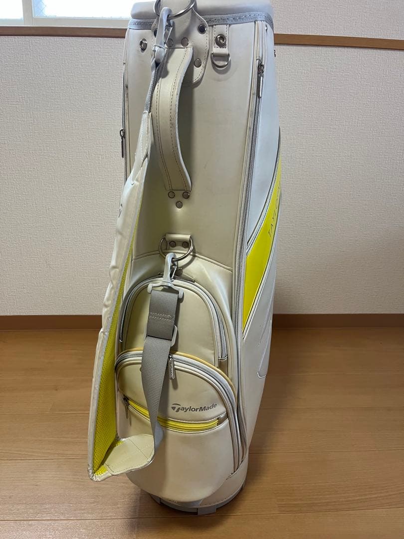 値下げTAYLORMADEゴルフバッグ・キャディバッグ　テーラーメイドレディース