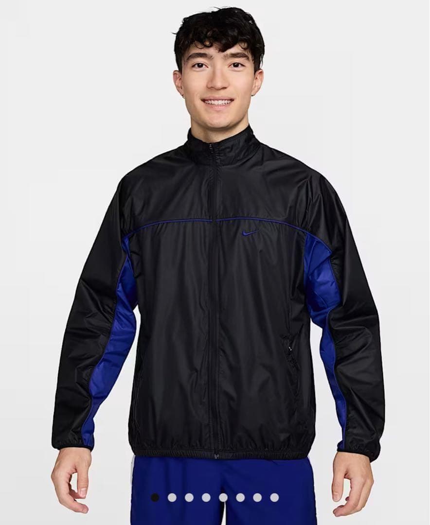NIKE ランニングジャケット　ウィンドブレーカー　軽量　黒青ブラック　XL新品