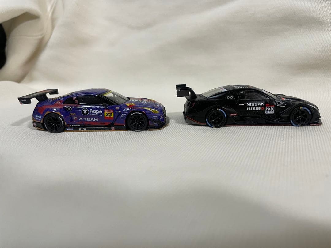 MiniGT 1/64 R35 ミニカー2台セット
