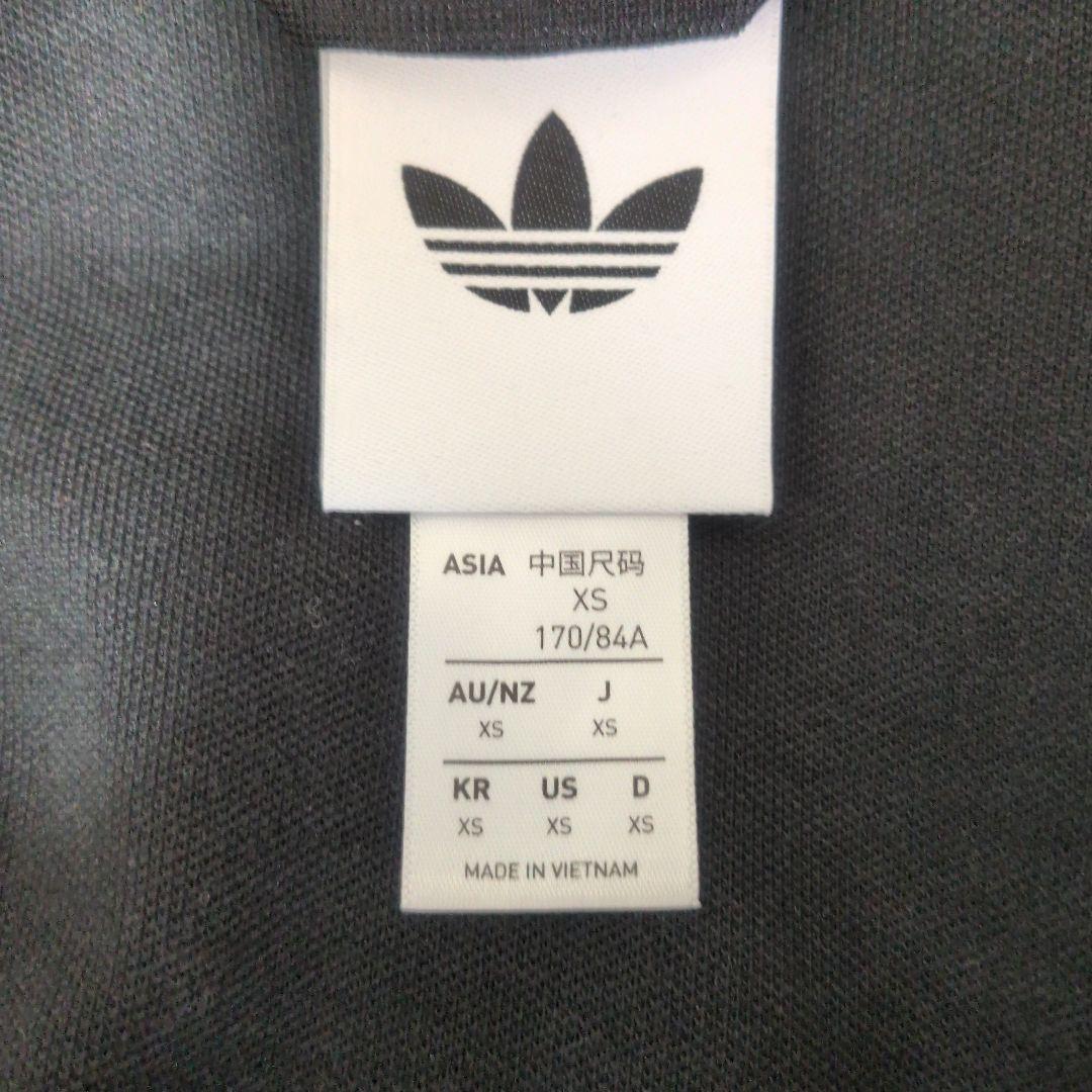 ユベントス　トラックジャケット　adidas ブラック ジャージ ピンク馬刺繍