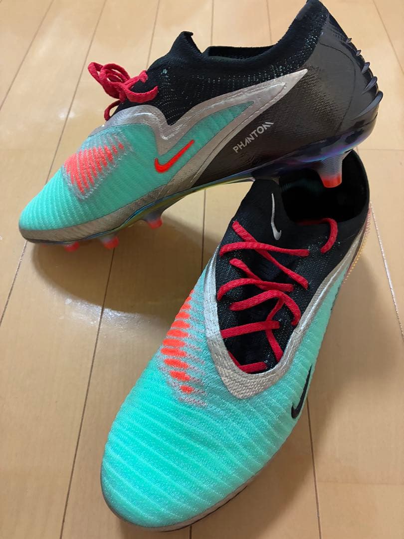 Nike Phantom サッカーシューズ 27㎝