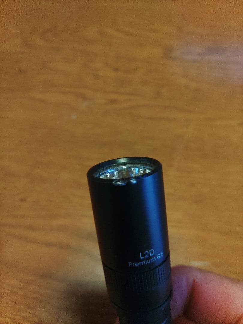 Fenix L2D ブラック 懐中電灯
