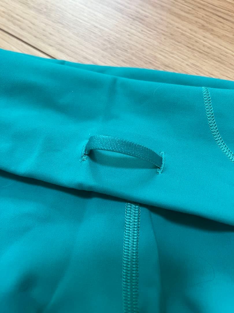 ルルレモン　wunder train shorts 6インチ　サイズS