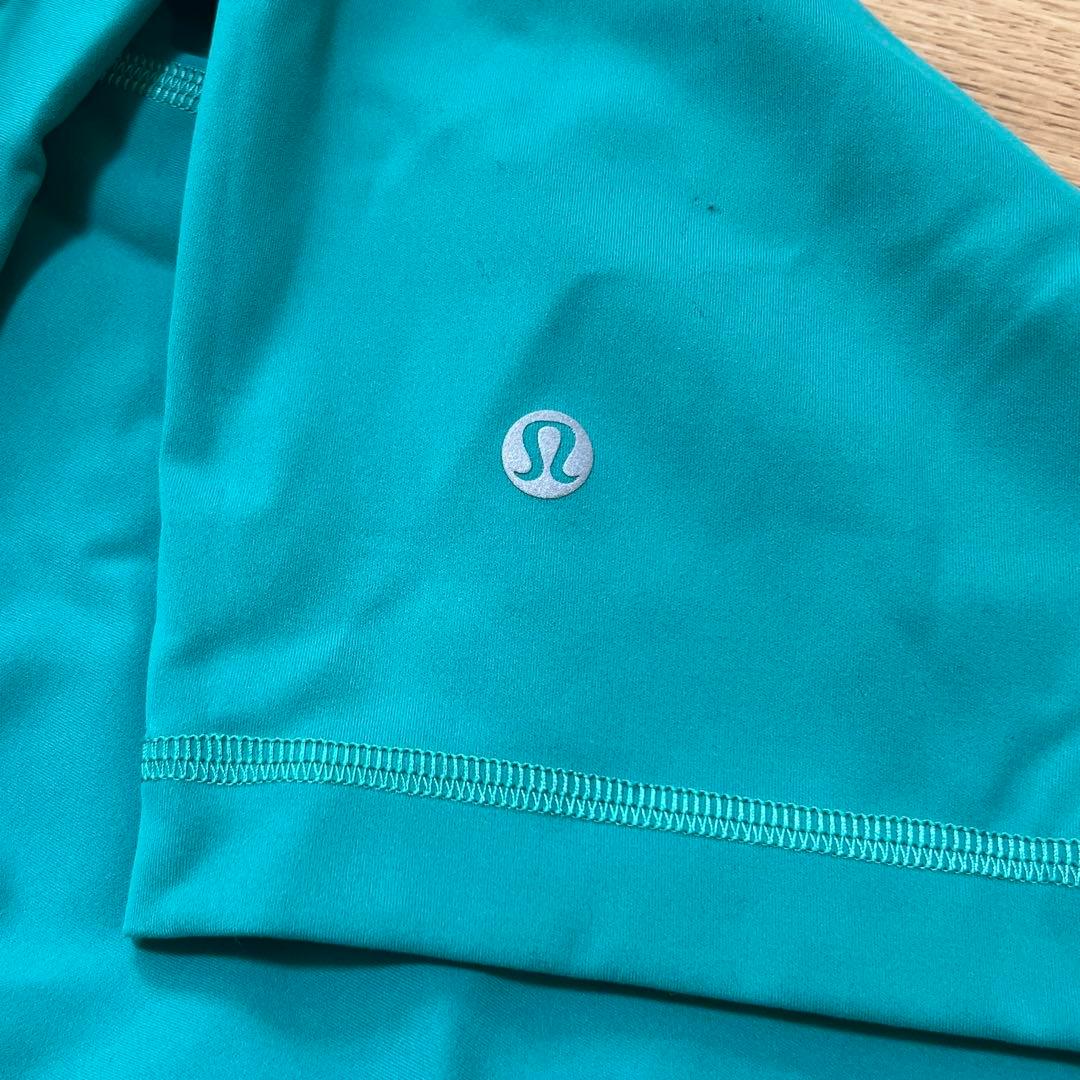 ルルレモン　wunder train shorts 6インチ　サイズS