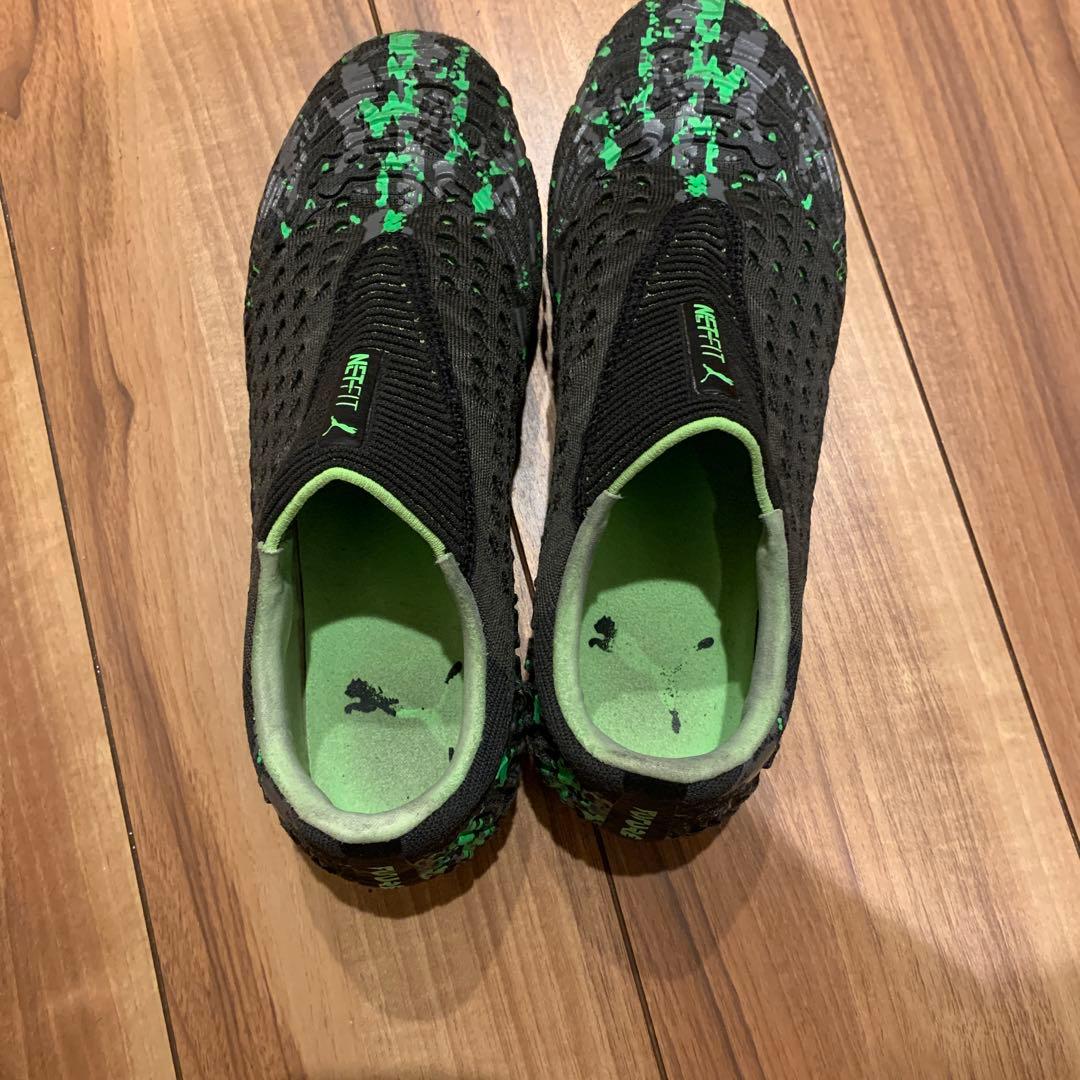 PUMAサッカースパイク