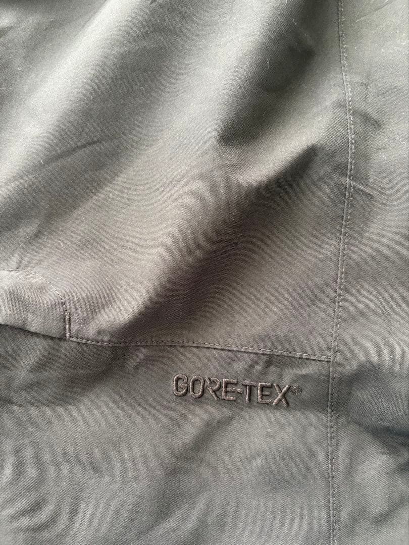 【美品】 Burton GORE-TEX ビブパンツ Mサイズ スノーボード
