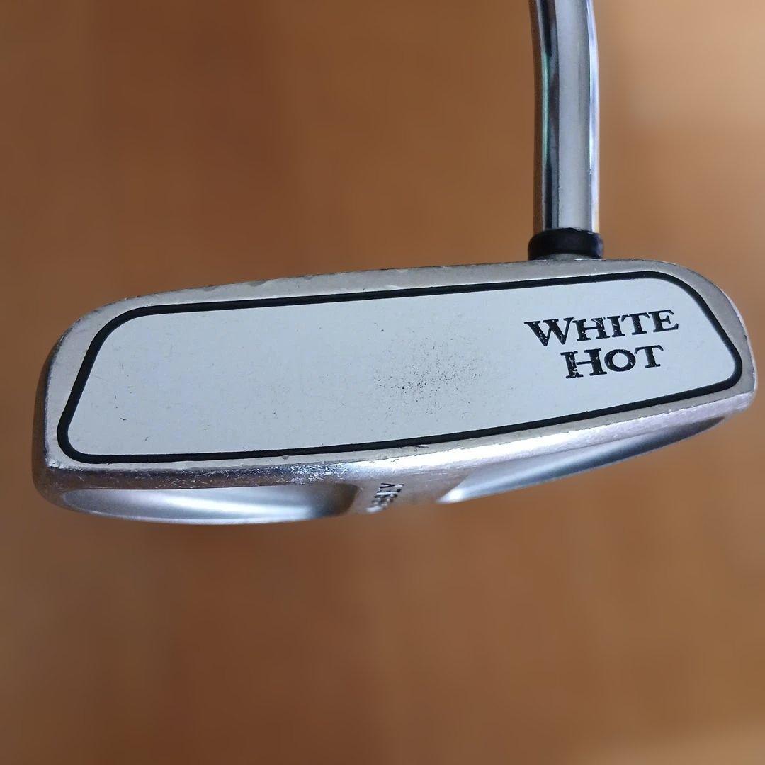 ODYSSEYWHITE HOT 2-BALL ゴルフクラブパター