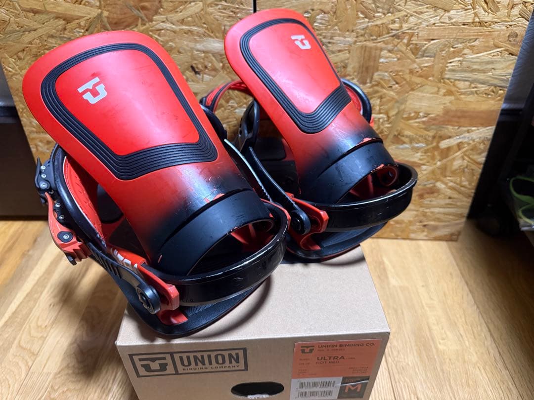 UNION ULTRA 23-24 ビンディング Mサイズ レッド/ブラック