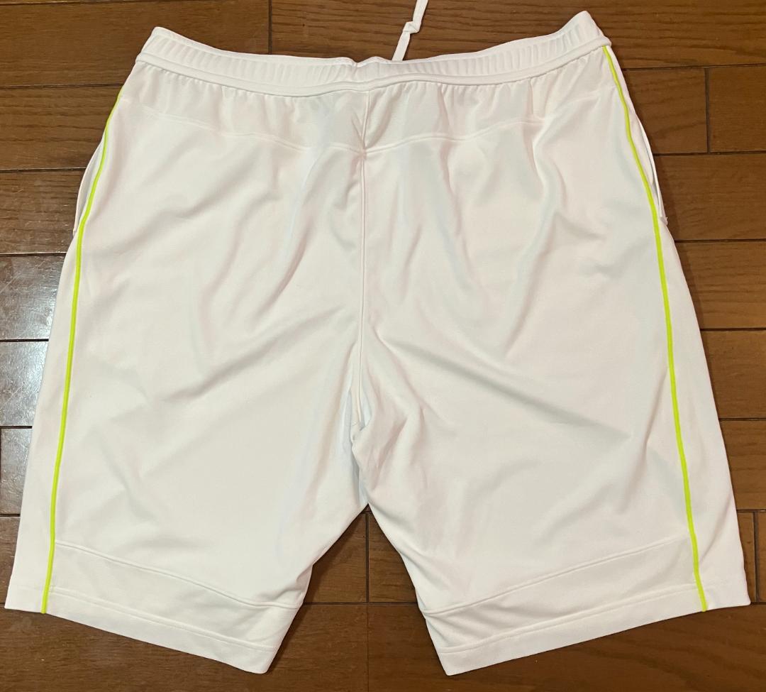 UNIQLO テニスウェア 上下セット （未使用＋ほぼ未使用）