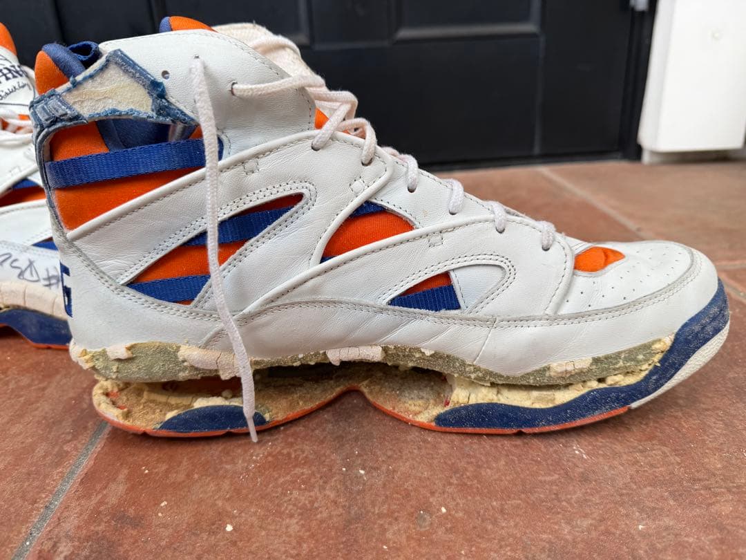 Patrick Ewing サイン入り　バスケットシューズ