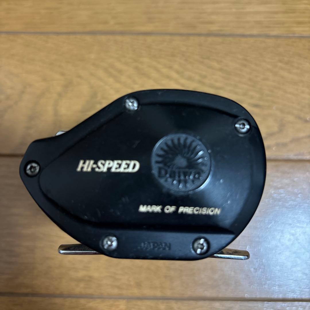 Daiwa PHANTOM SM10 ベイトリール
