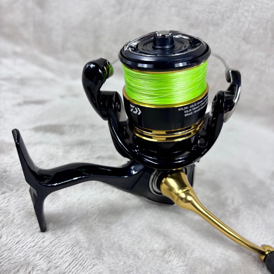 極美品　23レガリス　LT2500S-XH ダイワ　 LEGALIS