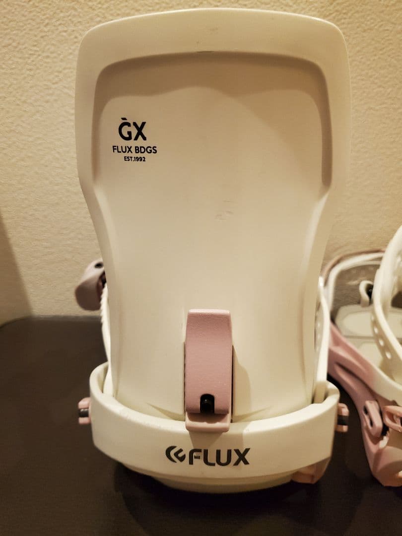 21ー22 FLUX フラックス GX レディース Sサイズ　ホワイト　ピンク