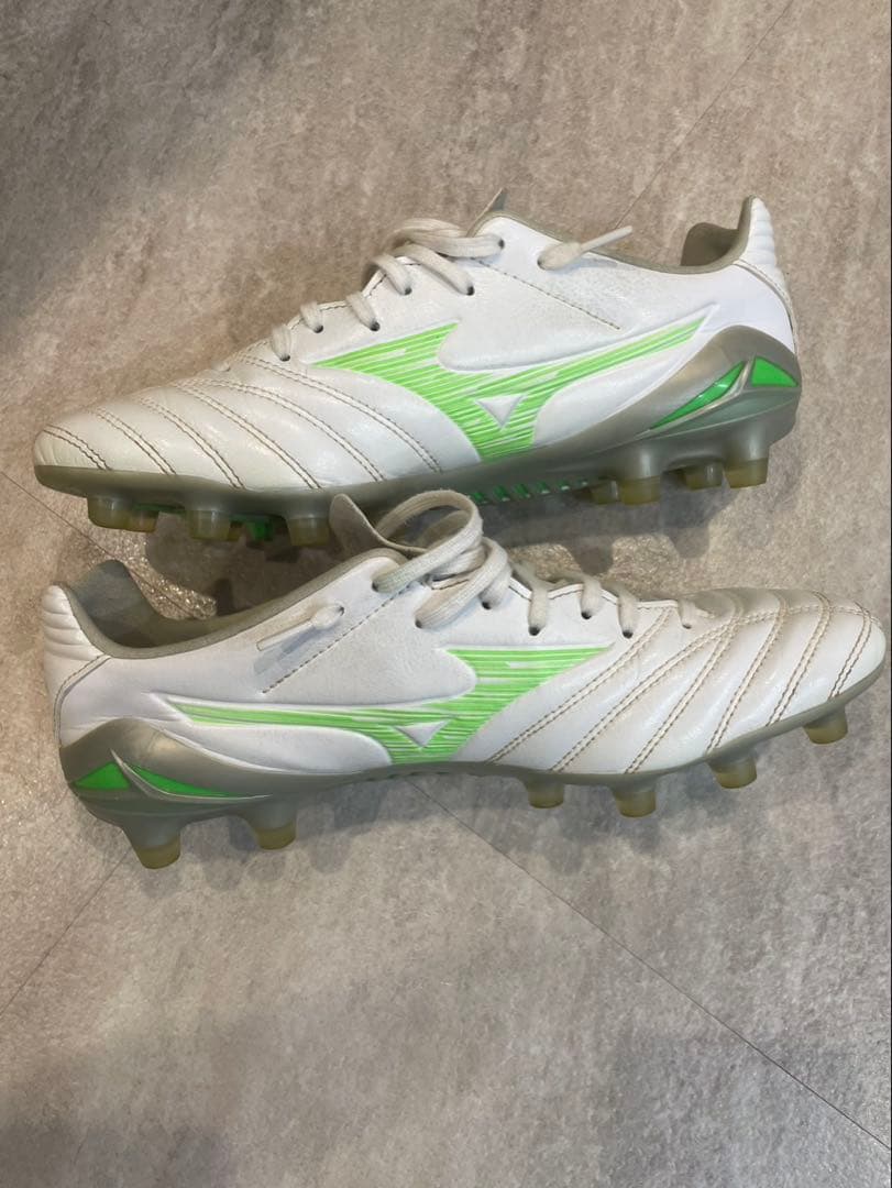 値下げ　Mizuno サッカーシューズ ミズノモナルシーダNeo III pro