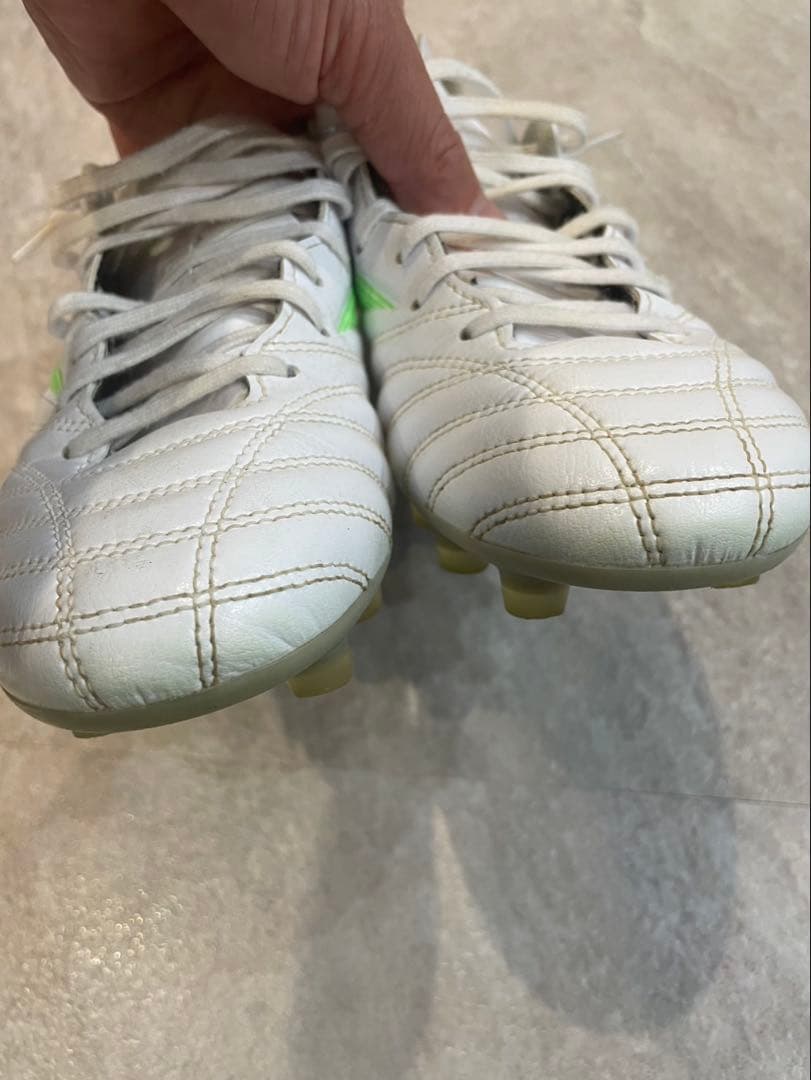 値下げ　Mizuno サッカーシューズ ミズノモナルシーダNeo III pro