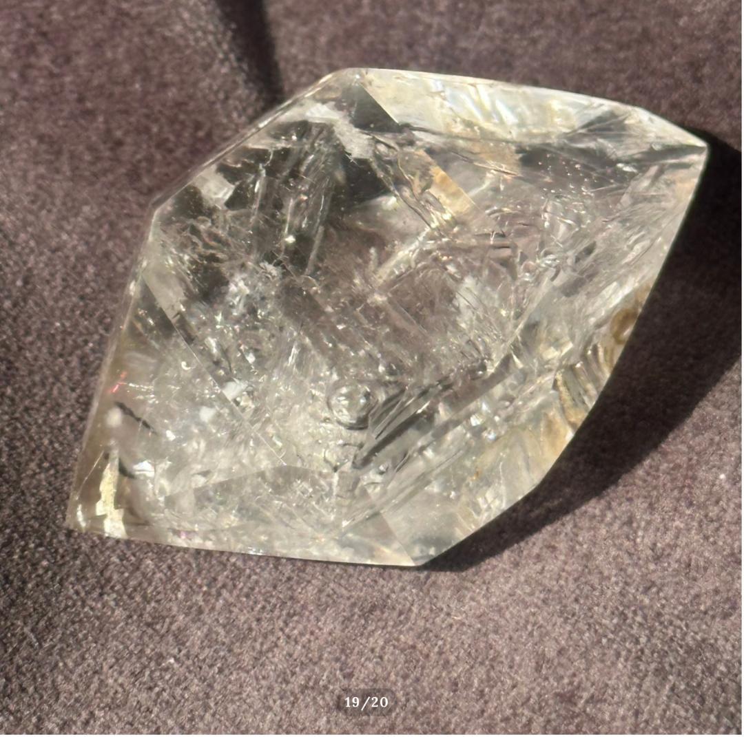 【水入り 水晶】ダブル ポイント エンハイドロ クォーツ