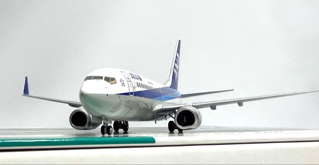 全日空商事 1/200 B737-700 ANA NH20020