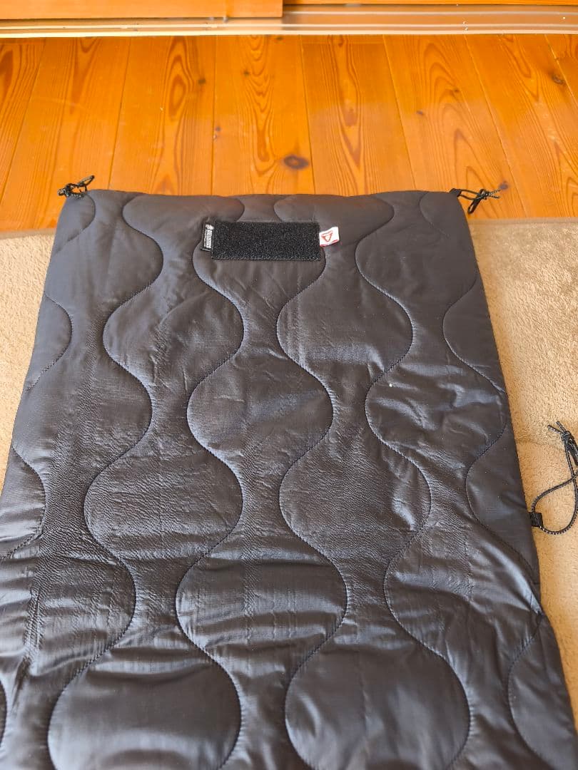 Ballistics CHAIR QUILT チェアキルト プリマロフト 防寒