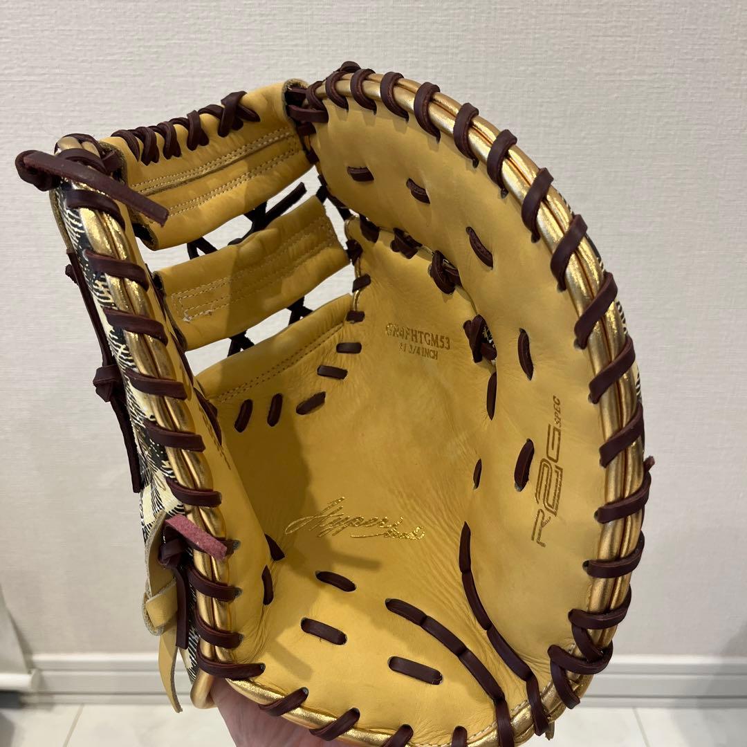 軟式野球グローブ　ファーストミットチェック柄