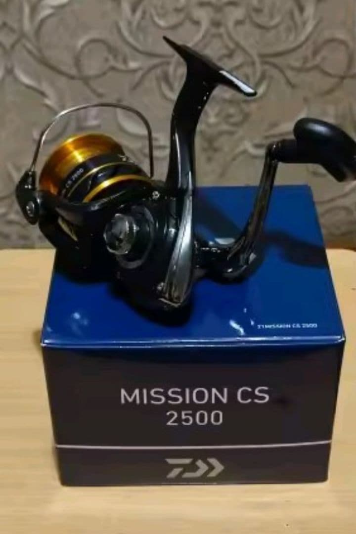 Daiwa MISSION CS 2500 スピニングリール 新品未使用